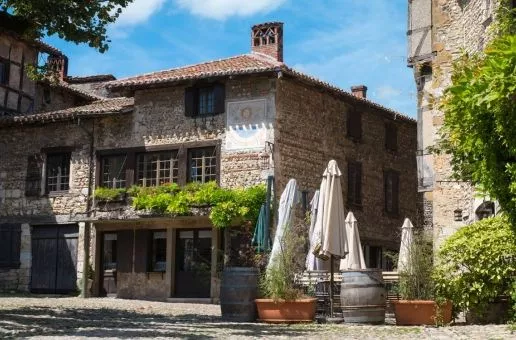 Day 1: Pérouges — Let’s the Adventure begin