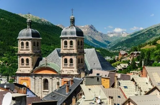 Day 4: Briancon — Discover the city with a licensed guide