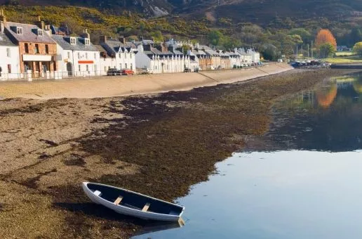 Day 5: Ullapool — Coastal Charms