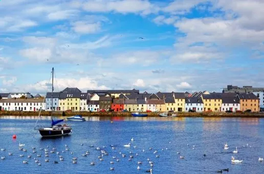 Day 10: Galway — Pub, golfing and Irish music: the ultimate Galway experience