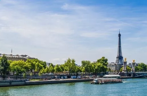 Day 1: Paris – Love at first sight