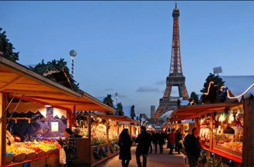 Day 11: Paris — Jingle bells, time to leave!