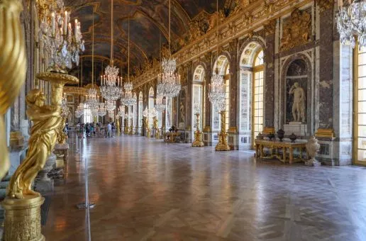 Day 3: Paris — Walk in the Opulent Footsteps of the Sun King