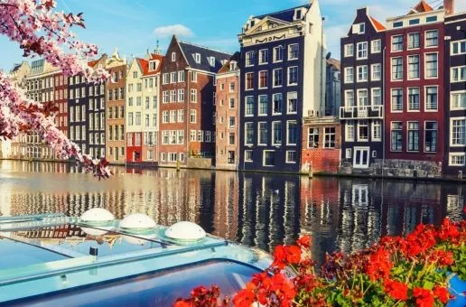 Day 9: Amsterdam — Dutch Golden Age & Canal-side cafés