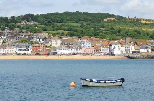 Day 5: Lyme Regis — Boats, Fossils & Hikes