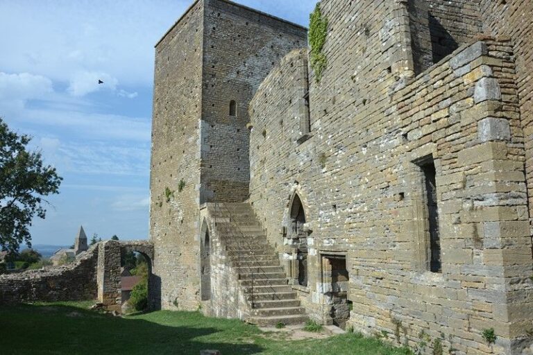 Day 6: Brancion - Tournus