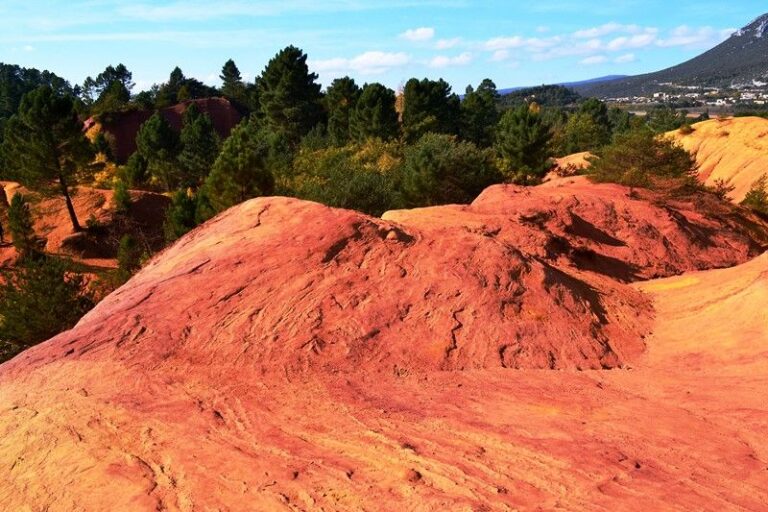 Day 11: St-Saturnin-les-Apt - Roussillon