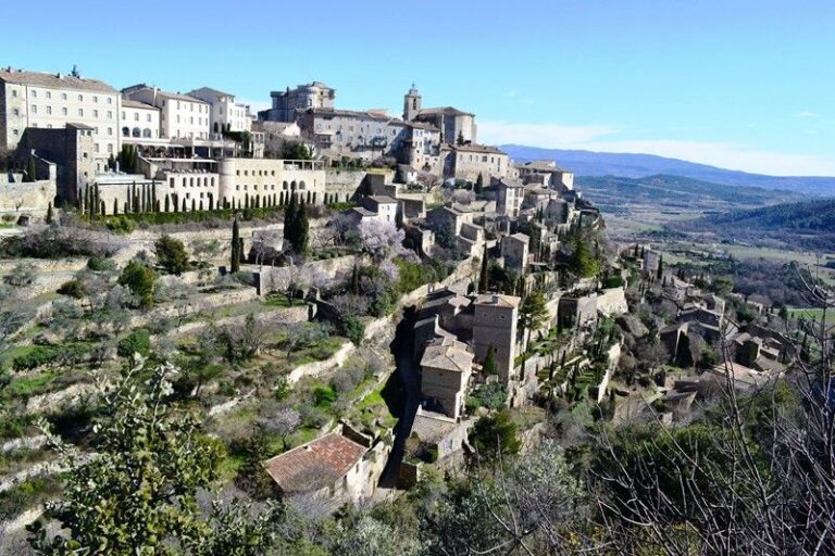 Day 7: Roussillon - Gordes