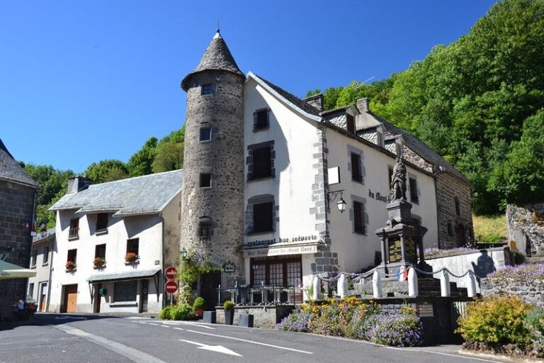 Puy de la Vache & Puy Lassolas