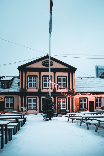 Day 16 : Fly to Oslo