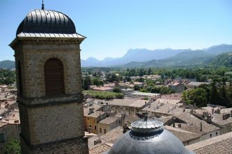 HISTORIC HILLTOP VILLAGES OF THE DROME PROVENCALE